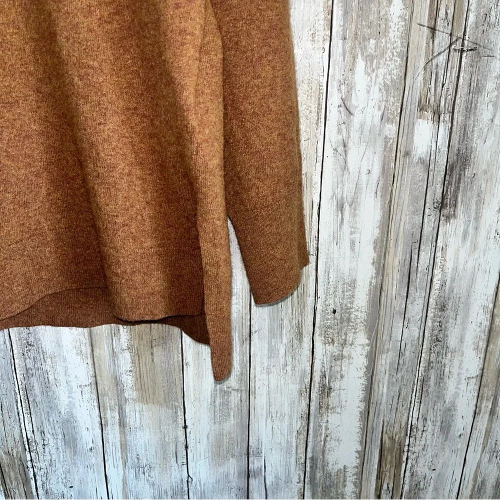 J.Crew Tan Wool Blend V Neck Sweater Women’s XL Cozy Neutral Fall Layering - Picture 3 of 4